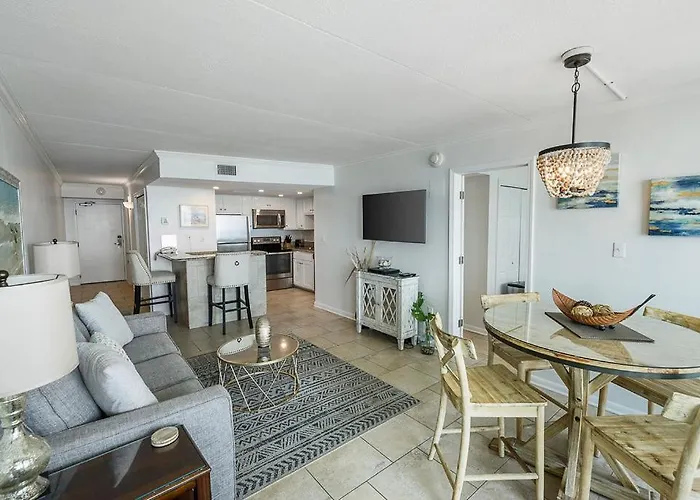 Island Winds East: Beachfront With Million Dollar Views Gulf Shores